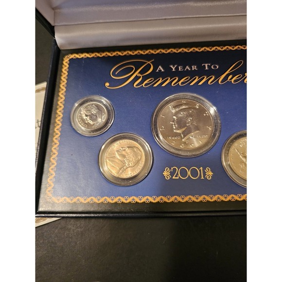American Historic Society A Year To Remember 2001 Coins Certificates Etc - Picture 3 of 11